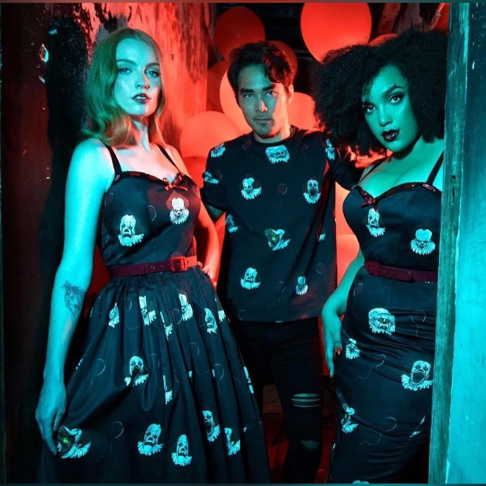 IT Graphic Swing Dress